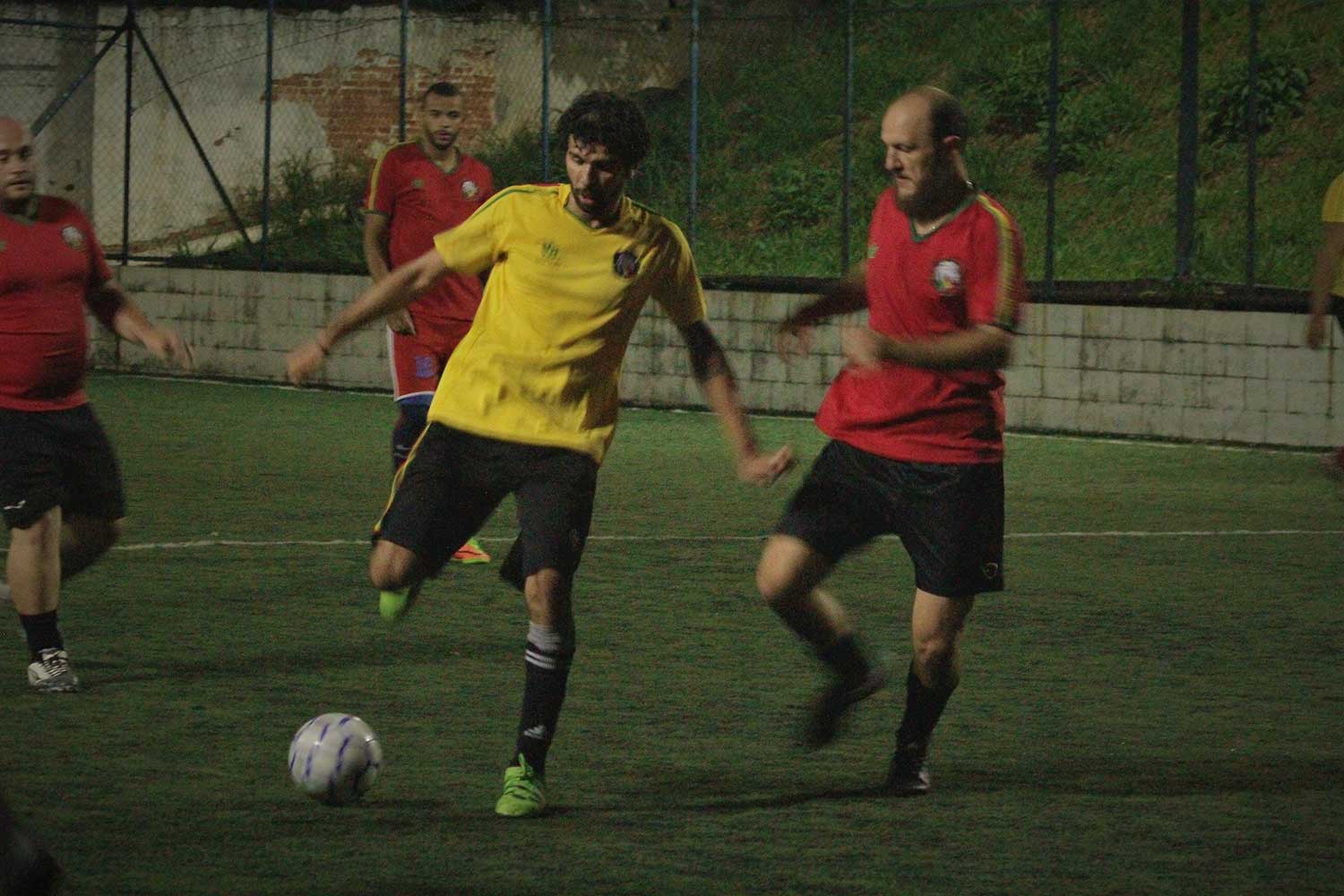 Disputa de bola